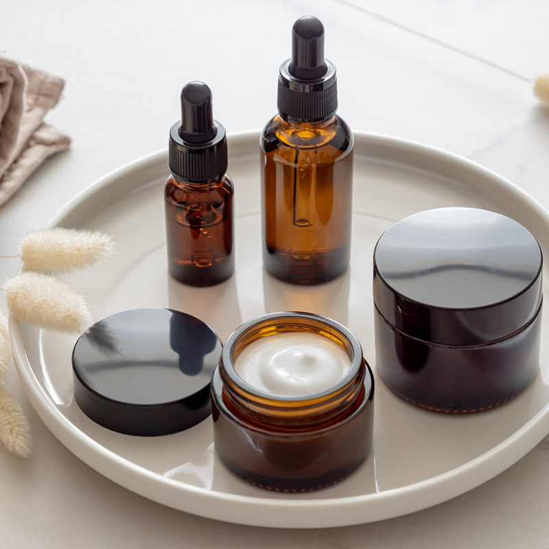 Dispositif d'extraction à contre-courant à basse température pour produits de soins de la peau